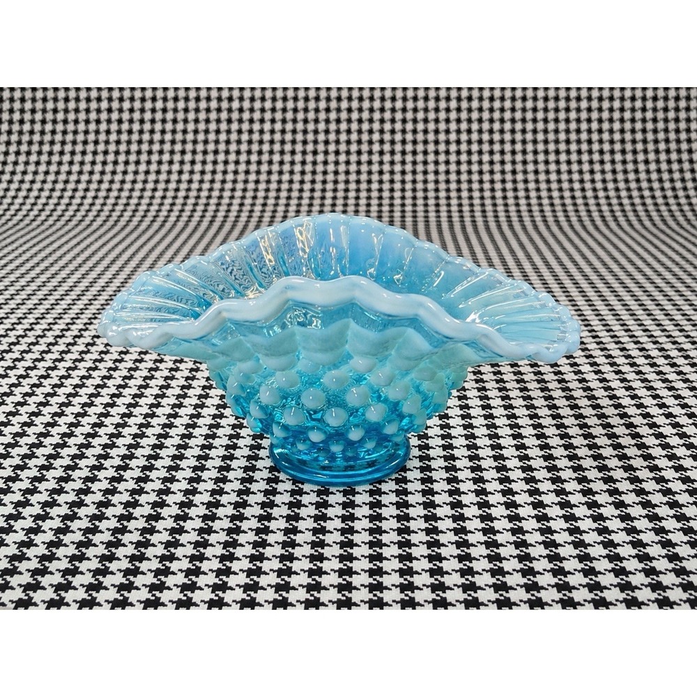 Vintage Fenton Blue Opalescent Hobnail Ruffled Glass Bowl Aqua Art‎ Glass 8"